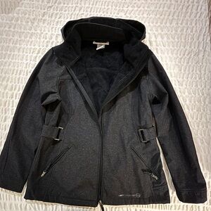 Women's Jacket/Coat with Hood. Fur lined. Wind/Water Resistant. Size Large.